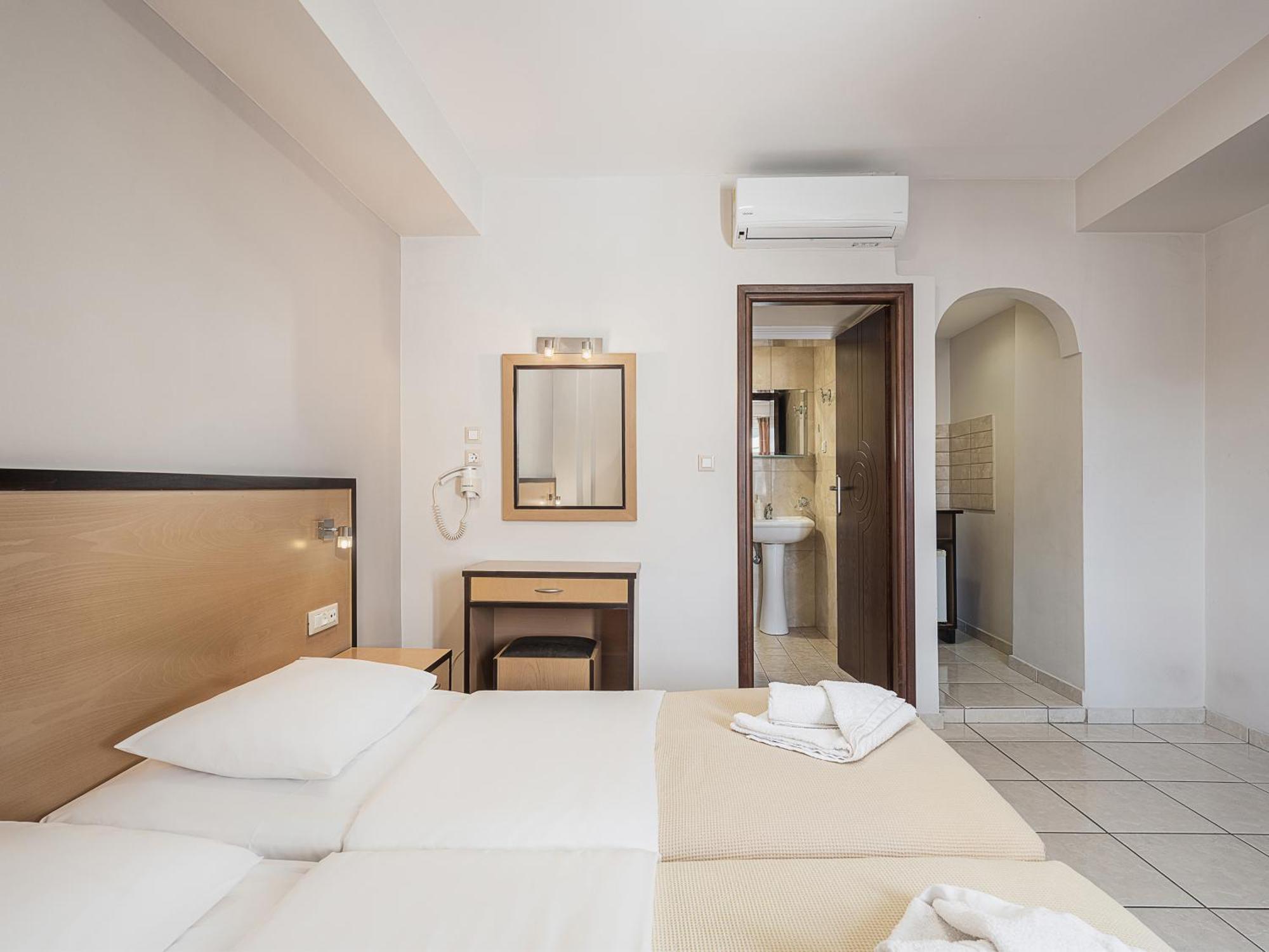 Theofilos City Hotel Chania  Exterior foto