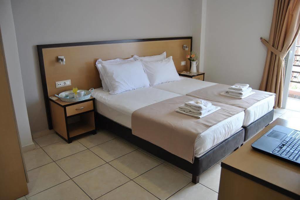 Theofilos City Hotel Chania  Exterior foto